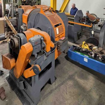 Ref: 46-132 - Ceeco, Three Head Concentric Taping Line